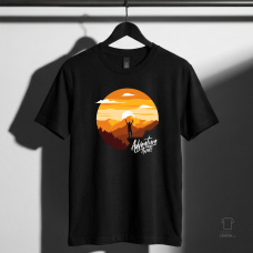 Adventure Awaits Gün Batımı ve Zirve Baskılı Tişört