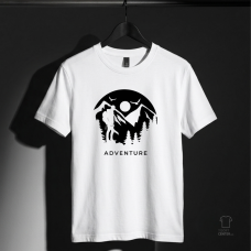 Adventure Doğa, Dağcı ve Orman Silüeti Baskılı Tişört