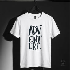 Adventure Dikey Blok Tipografi Baskılı Tişört